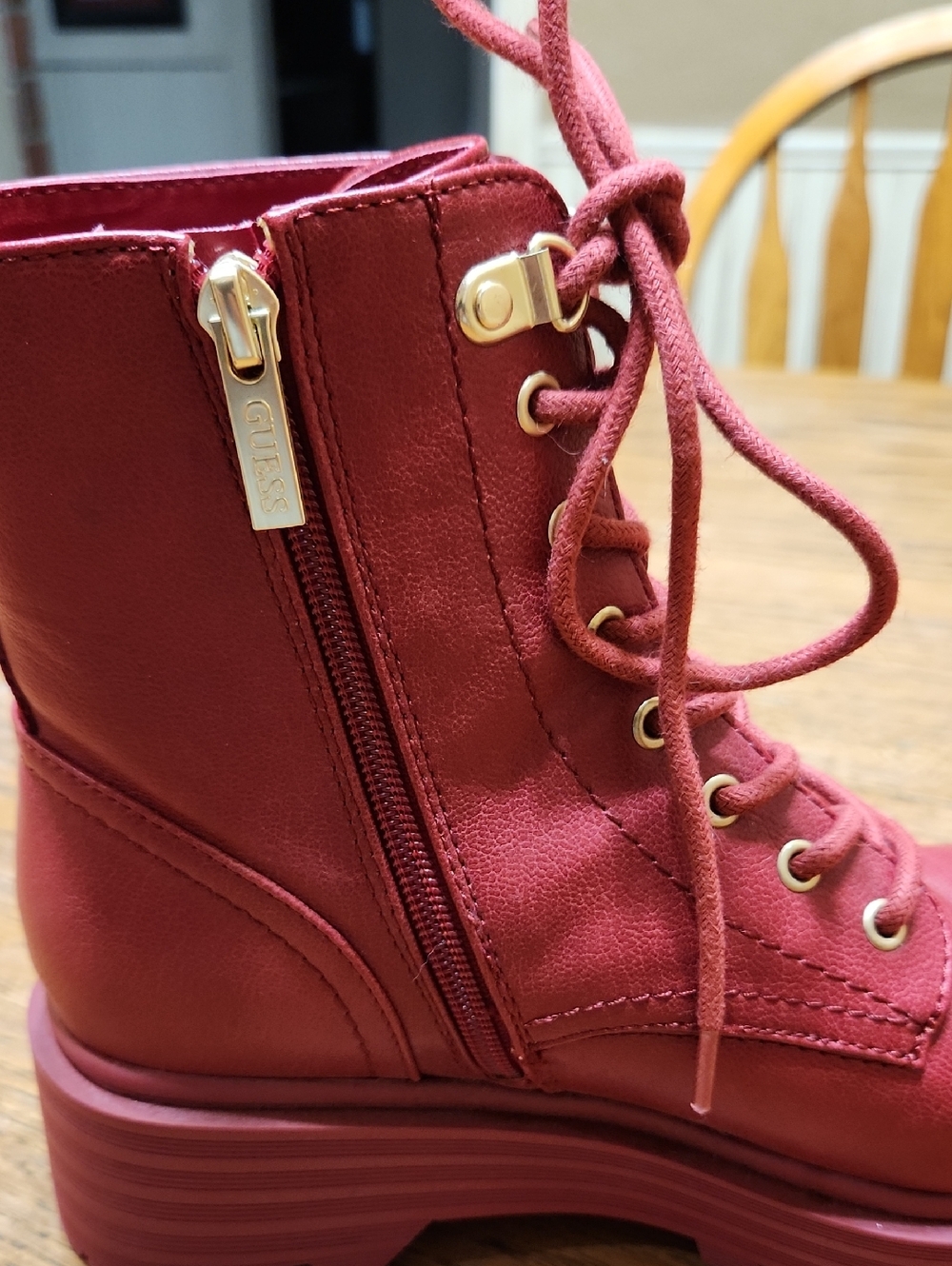 Guess Combat/Hiker Boots Size 8 - Picture 7 of 9